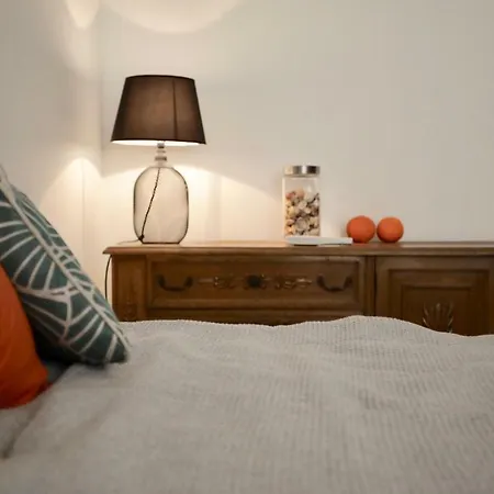Retro Apartament Apartment Gandia